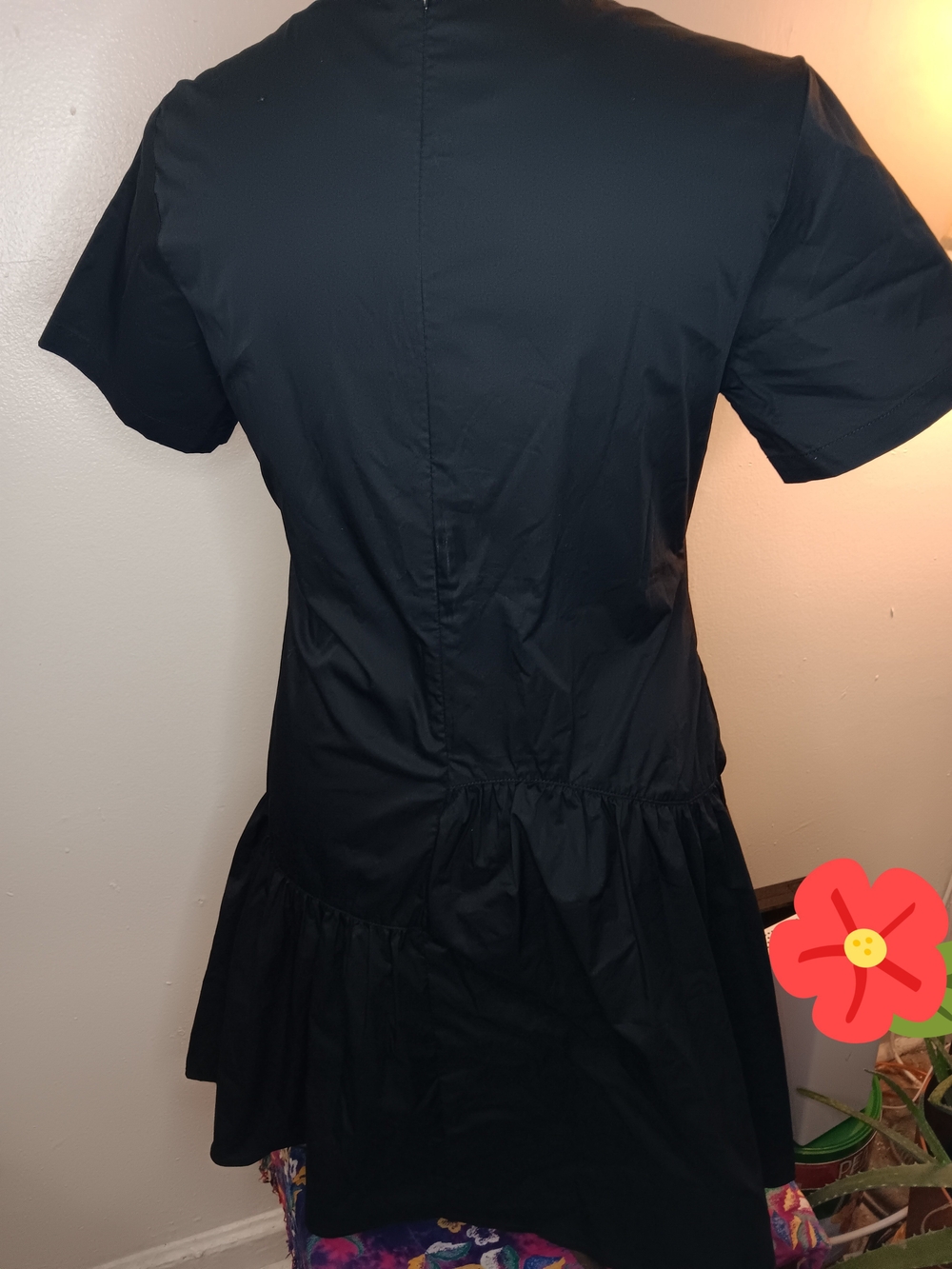 Women’s Dress - Picture 8 of 16